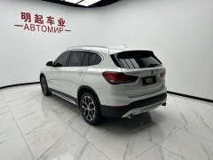 BMW X1 sDrive20Li fashionable - фото 8