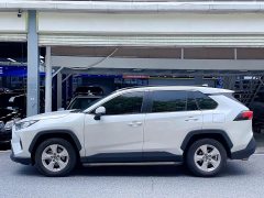 Toyota RAV4 2.0L CVT 2WD Urban Edition - фото 3