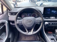 Toyota RAV4 2.0L CVT 2WD Urban Edition - фото 9