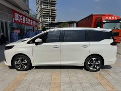 Trumpchi M6 PRO 270T DCT Exclusive Edition - фото 3