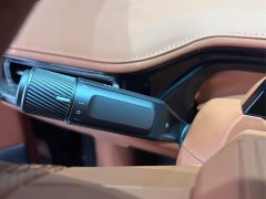 Lynk & Co Hyper HT 825 Max - фото 14