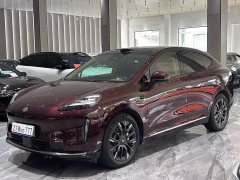 Lynk & Co Hyper HT 825 Max - фото 2