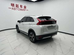 Lynk & Co Yige 2021 1.5T CVT four-wheel drive combustion version - фото 8