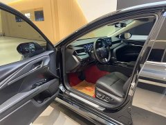 Toyota Camry Hybrid 2.0HG Premium Edition - фото 14