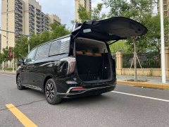 Hongqi HQ9 PHEV 2024 2.0T AWD Business Edition - фото 7