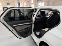 Volkswagen Golf 2021 200TSI DSG Pro - фото 12