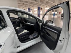 Volkswagen Golf 2021 200TSI DSG Pro - фото 13
