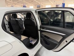 Volkswagen Golf 2021 200TSI DSG Pro - фото 14