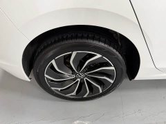 Volkswagen Golf 2021 200TSI DSG Pro - фото 17