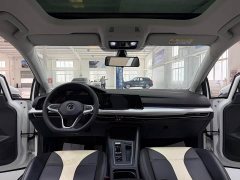 Volkswagen Golf 2021 200TSI DSG Pro - фото 9