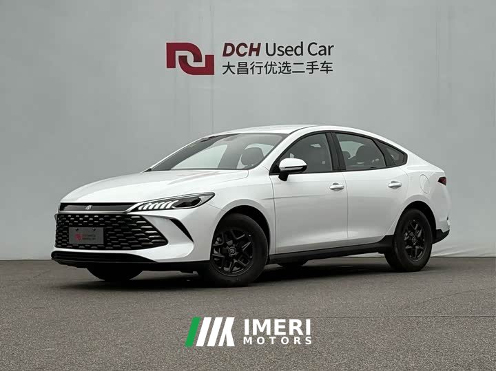 BYD Qin PLUS DM-i smart driving version 55KM leading - автомобиль из Китая