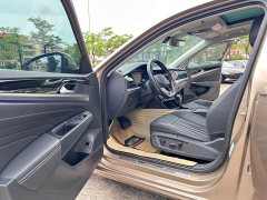 Volkswagen Passat 2023 330TSI Luxury Edition - фото 11