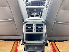 Volkswagen Passat 2023 330TSI Luxury Edition - фото 12