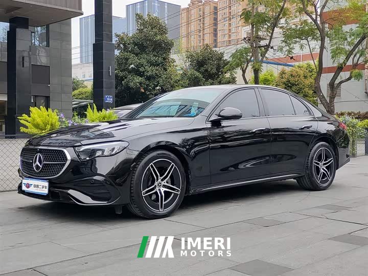 Mercedes-Benz E-Class (Imported) E 260 Sports Edition - автомобиль из Китая