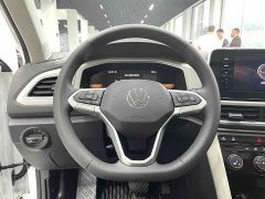Lynk & Co T-ROC 280TSI DSG two-wheel drive time version - фото 8