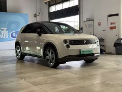 Lynk & Co firefly luminous version - фото 3