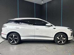 Lynk & Co Hiace 06 DM-i 205 Pilot Pro Edition - фото 5