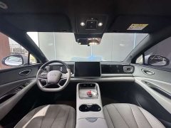 Lynk & Co Hiace 06 DM-i 205 Pilot Pro Edition - фото 9