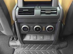Land Rover Defender 110 3.0T P400 Dark Special Edition - фото 11