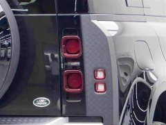 Land Rover Defender 110 3.0T P400 Dark Special Edition - фото 19