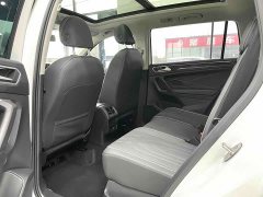 Volkswagen Tiguan L 280TSI automatic two-wheel drive Chaochuang limited edition - фото 10