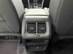 Volkswagen Tiguan L 280TSI automatic two-wheel drive Chaochuang limited edition - фото 12