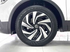 Volkswagen Tiguan L 280TSI automatic two-wheel drive Chaochuang limited edition - фото 16