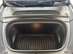 Tesla Model Y standard range rear-wheel drive version - фото 7