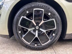 Xiaomi SU7 rear-wheel drive long-range smart driving version - фото 15
