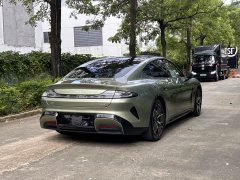 Xiaomi SU7 rear-wheel drive long-range smart driving version - фото 3