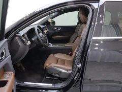 Volvo XC60 B5 four-wheel drive Zhiyuan Deluxe Edition - фото 15