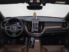 Volvo XC60 B5 four-wheel drive Zhiyuan Deluxe Edition - фото 17