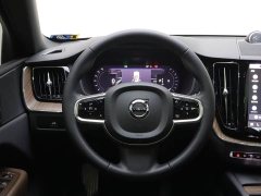 Volvo XC60 B5 four-wheel drive Zhiyuan Deluxe Edition - фото 18