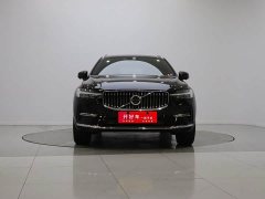 Volvo XC60 B5 four-wheel drive Zhiyuan Deluxe Edition - фото 2