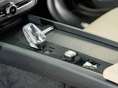 Volvo XC60 B5 four-wheel drive Zhiyi Luxury Edition - фото 13