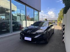 BMW 5 Series 530Li Exclusive M Sports Package - фото 1
