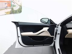 NIO ET5T 75kWh Touring - фото 8