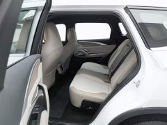 BYD Song Pro New Energy Honor Edition DM-i 71KM Pilot - фото 15