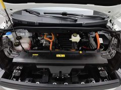 Lynk & Co Pentium NAT 2022 Comfort Travel Battery Swapping Version 100kW 401km - фото 6