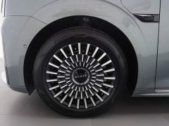 Zeekr 009 seven-seat aisle version four-wheel drive 108kWh - фото 17
