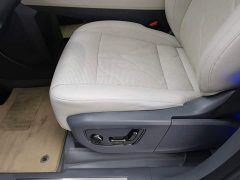 Zeekr 009 seven-seat aisle version four-wheel drive 108kWh - фото 20