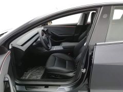 Tesla Model 3 2023 rear-wheel drive version - фото 10