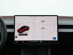 Tesla Model 3 2023 rear-wheel drive version - фото 12