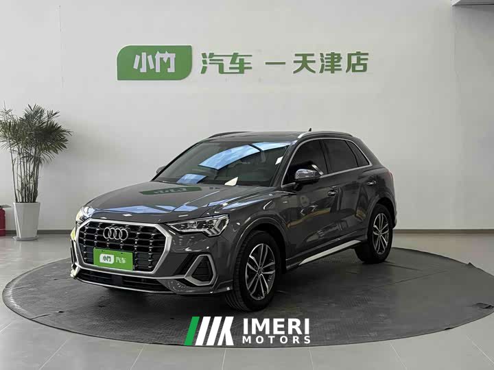 Audi Q3 35 TFSI aggressive and dynamic - автомобиль из Китая