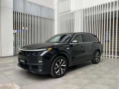 Li Auto Ideal L8 Pro - фото 1