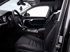 Volkswagen Touareg 2022 2.0TSI Pilot Special Edition - фото 12
