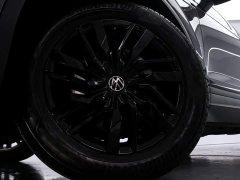 Volkswagen Touareg 2022 2.0TSI Pilot Special Edition - фото 16