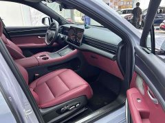 AITO Wenjie M5 extended range Ultra four-wheel drive version - фото 6
