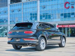Bentley Bentayga 2024 4.0T V8 long wheelbase version - фото 8
