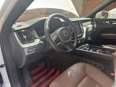 Volvo XC60 B5 AWD Luxury Edition - фото 8